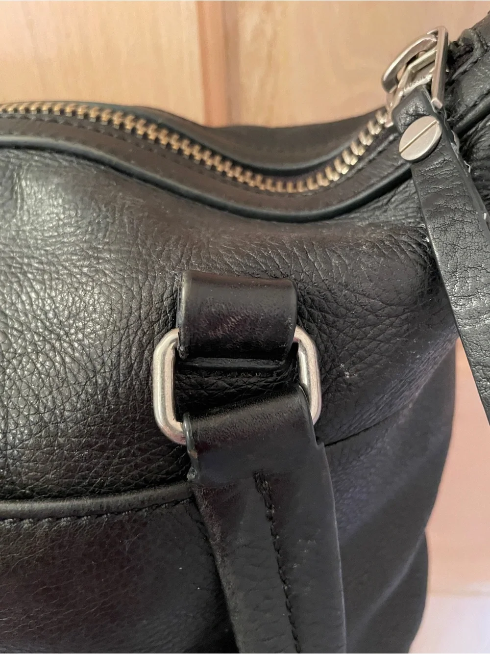 Fossil Black Pebble Leather Women’s Shoulder Bag with Crossbody Strap